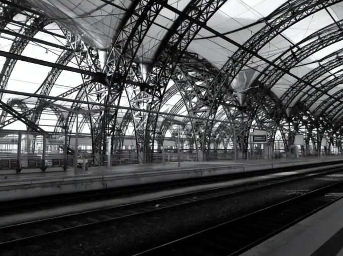 電力工程行業(yè)都有什么特點(diǎn)？和建筑工程項(xiàng)目有何區(qū)別？